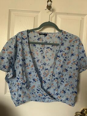 SHEIN Light Blue Floral Wrap Crop Top Skirt Set 4XL